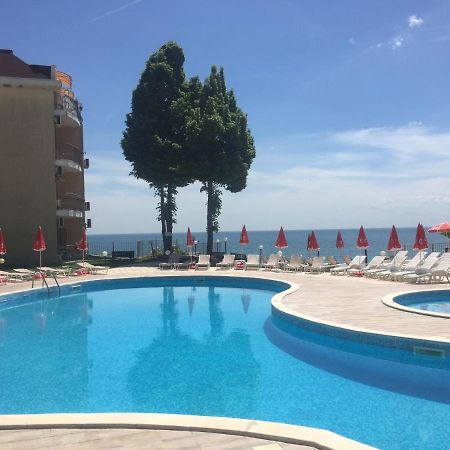 Helios Hotel Balchik Ngoại thất bức ảnh