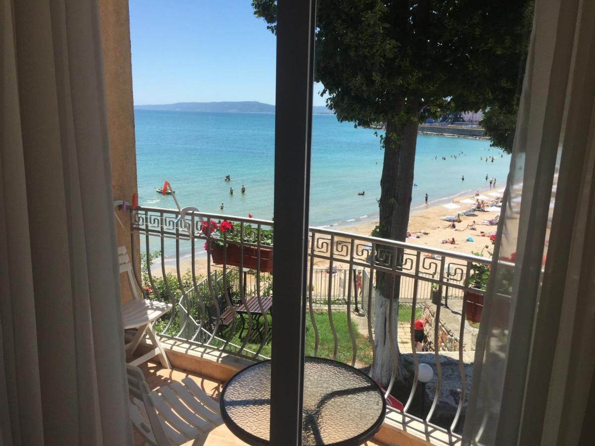 Helios Hotel Balchik Ngoại thất bức ảnh
