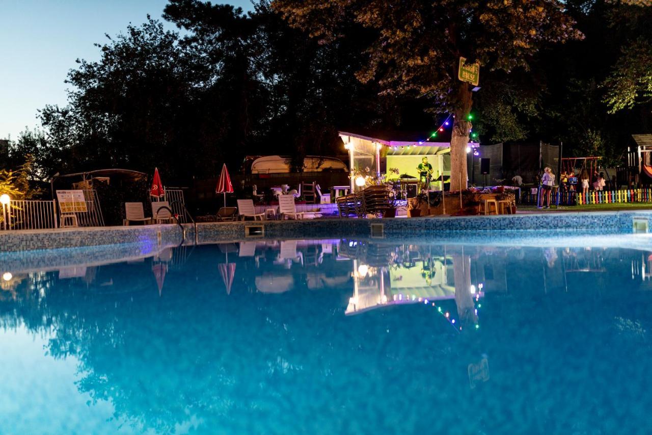 Helios Hotel Balchik Ngoại thất bức ảnh