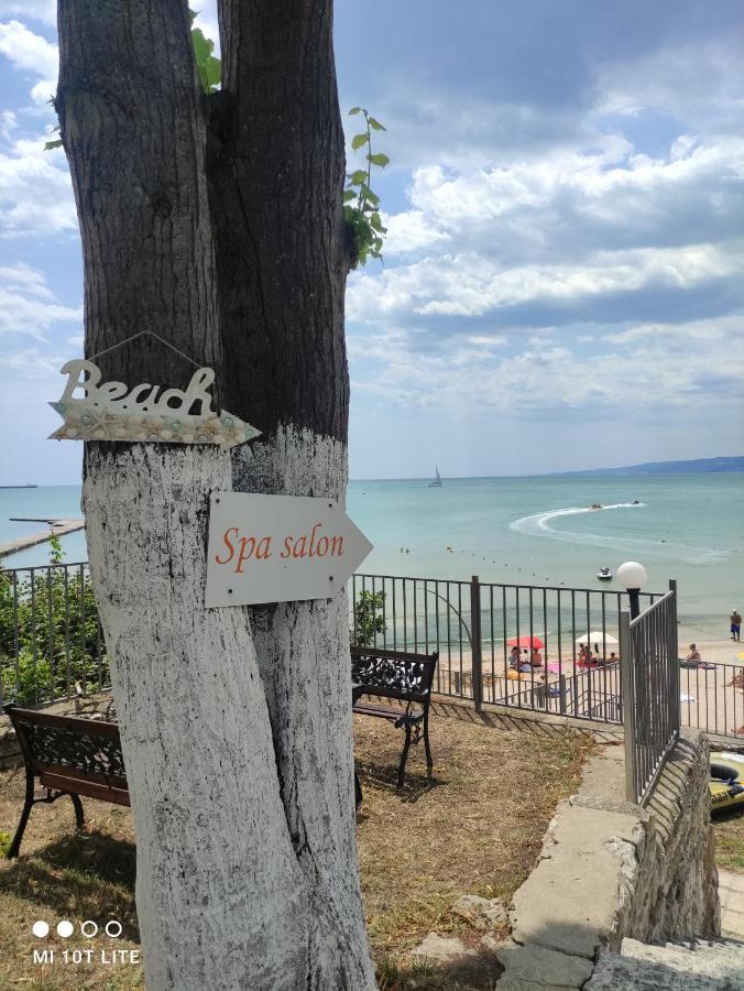 Helios Hotel Balchik Ngoại thất bức ảnh