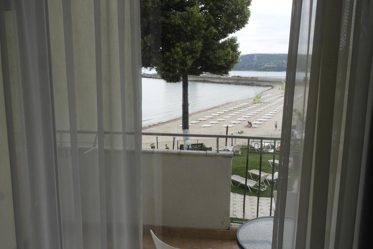 Helios Hotel Balchik Ngoại thất bức ảnh