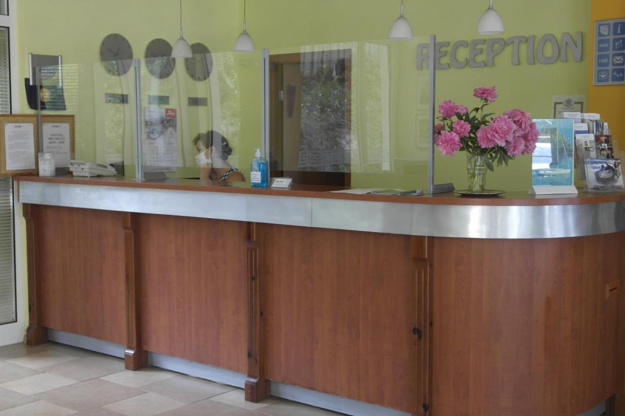 Helios Hotel Balchik Ngoại thất bức ảnh